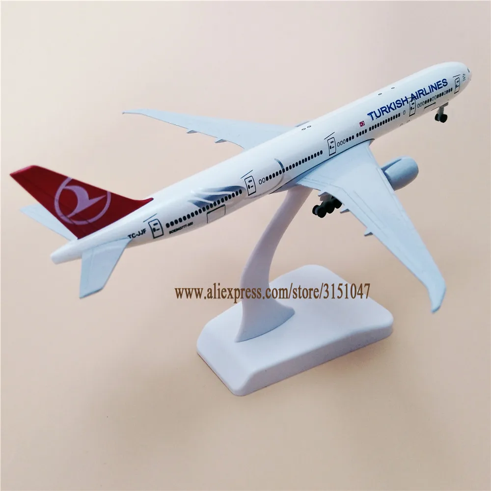 Летательный аппарат Boeing 777 B777 модель из сплава металла литой под давлением 19 см| |