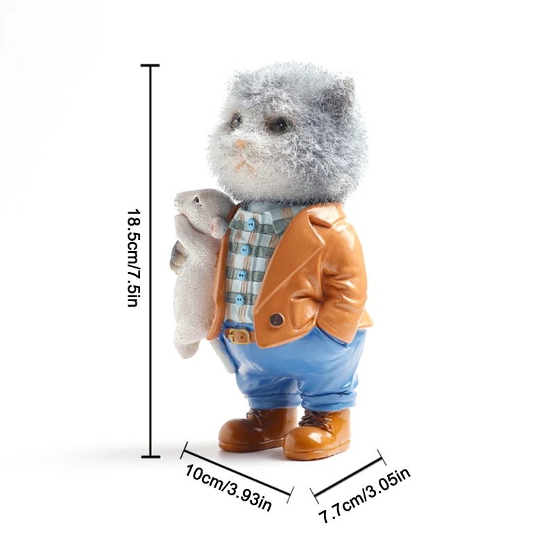 

Resin Figurine Little Hold a Mouse in Arm Sculpture Miniature Animal