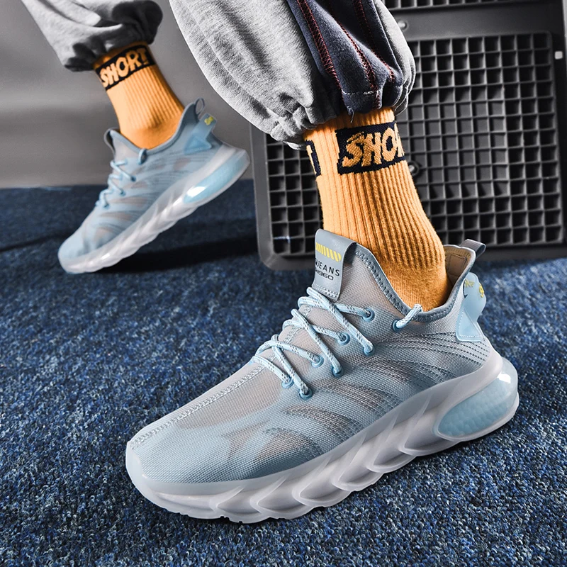 

This Summer's Hot Style Mesh Breathable Leisure Sports Shock Absorption Ultra-light Popcorn Series Men's Running Coconut Shoes