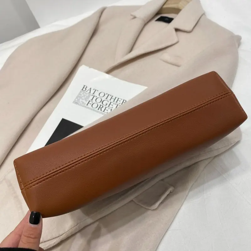 

2021 The New Leather Capacity Totes Metal Chain Shoulder Women Clutch Ladies Armpit Bag