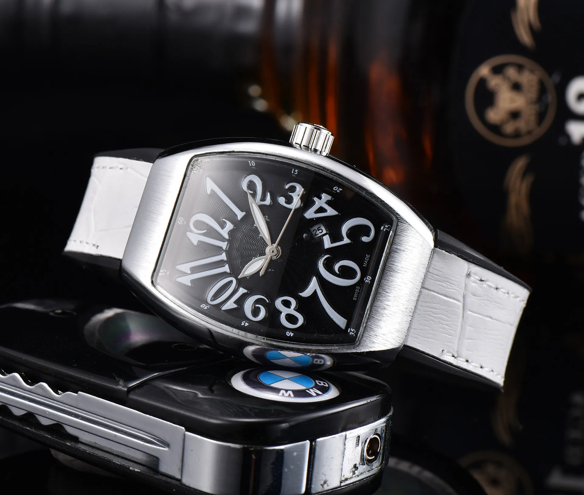

Men's Watch Brand Watch Quartz Watch Men's Watch Fashion Men's Watch Steel Band Watch Casual Watch Calendar Watch Belt Watch