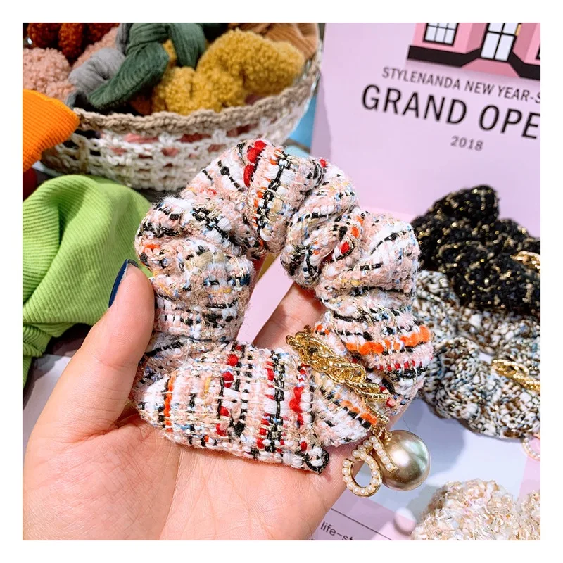 

Women Lady Fashion Elastic Hair Ring Luxury Pearl chain Hair Rubber bands Rope Headbands Ties Hair Accessories for Women & Girls