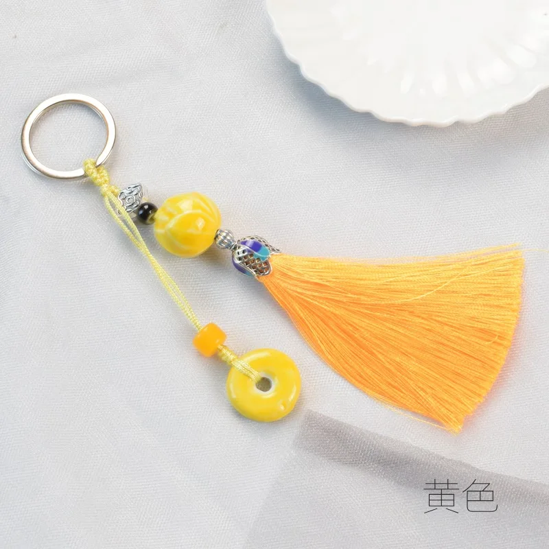 

Japanese And Korean Popular Ceramic Keychains, Creative Small Gifts, Metal Tassels, Car Keyrings, Female Bag Ornaments