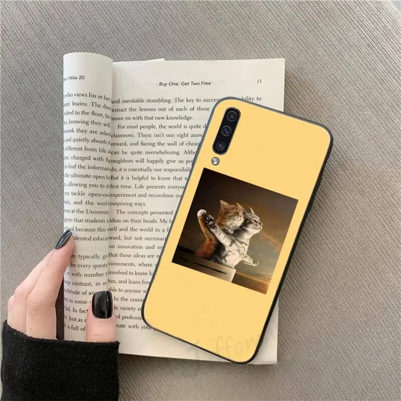 

Aesthetic Cute Animal Cat Phone Cases For Samsung galaxy S 9 10 20 A 10 21 30 31 40 50 51 71 s note 20 j 4 2018 plus