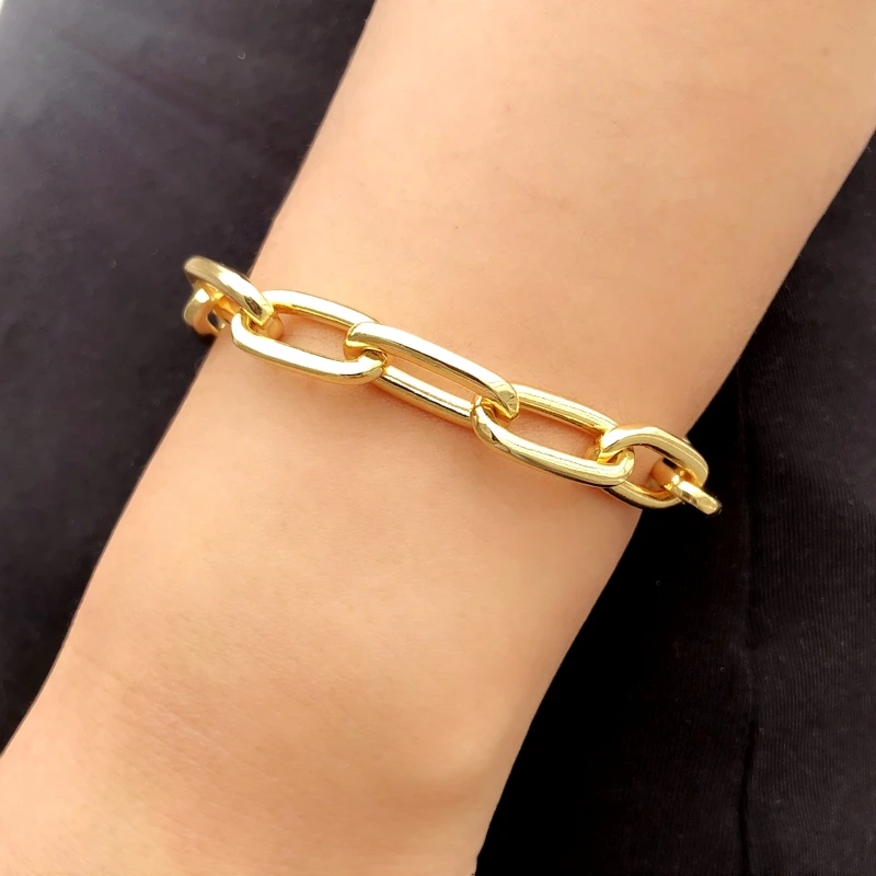 Роскошные золотистые комплекты ювелирных изделий из крупных звеньев цепи