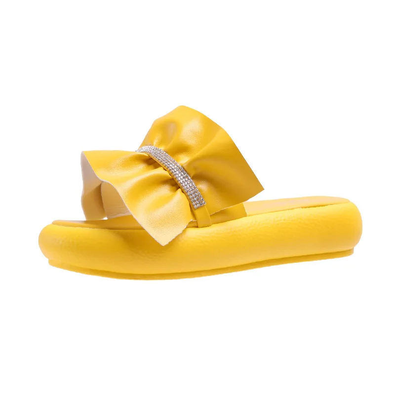 

Med House Slippers Platform Summer Women's Shoes Pantofle Rubber Flip Flops Slides Fashion 2021 Soft Hawaiian Luxury Flat Casual