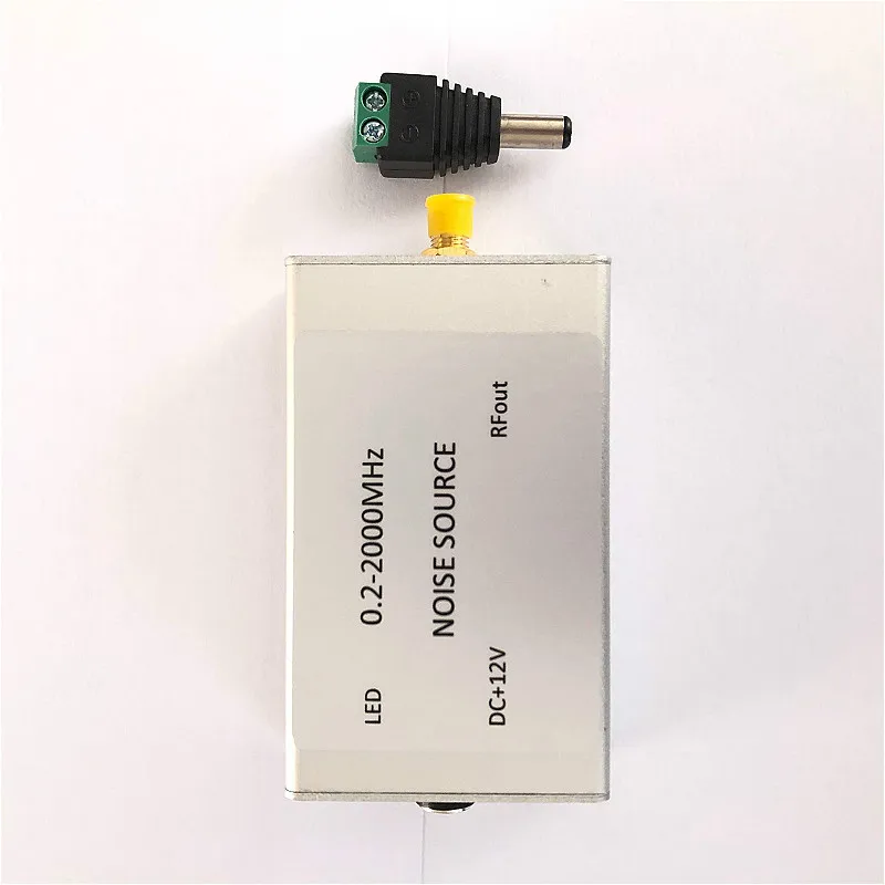 

Noise Generator Source Tracking Source 0.2-2000M High Flatness