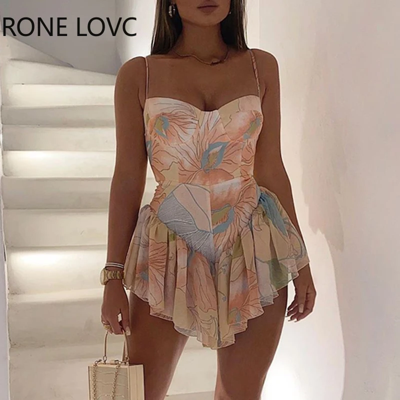 Женское платье-мини на тонких бретельках с цветочным принтом и оборками | Женская