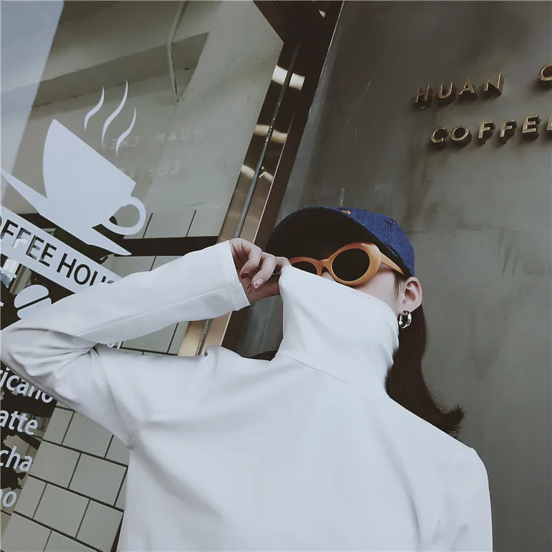 Футболка женская с длинным рукавом однотонная мягкая облегающая Повседневная в