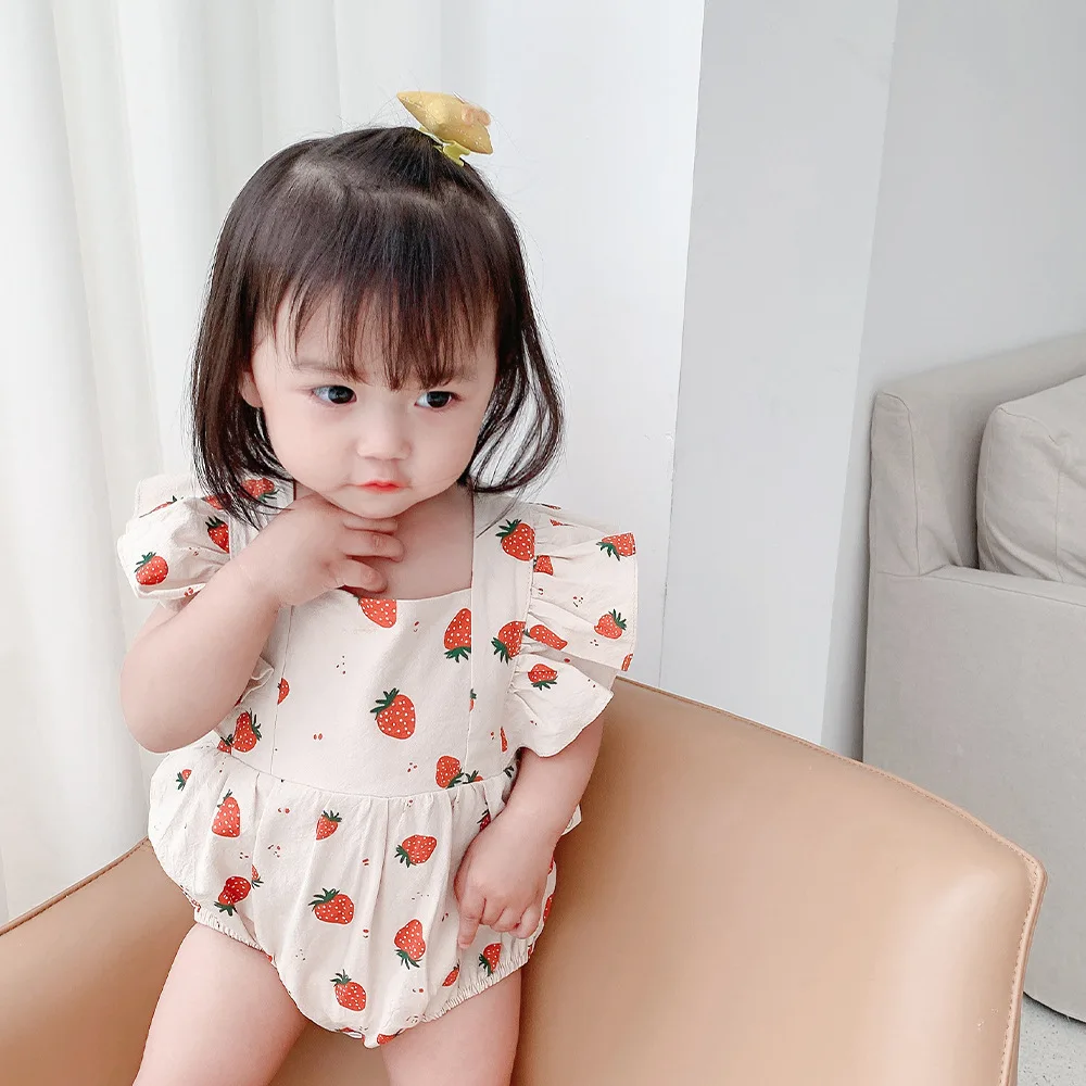 Боди для новорожденных комбинезон с клубничками лето принтом гофрированное