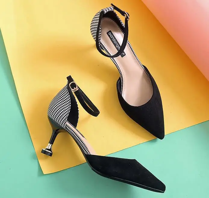 Женские клетчатые туфли на высоком каблуке Новинка осени 2019 тонкие с подходящими