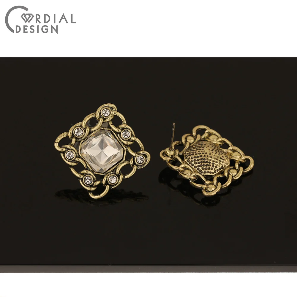 

Cordial Design 50Pcs Jewelry Accessories/DIY Making/Antique Gold/Rhinestone Earrings Stud/Jewelry Findings Components/Hand Made