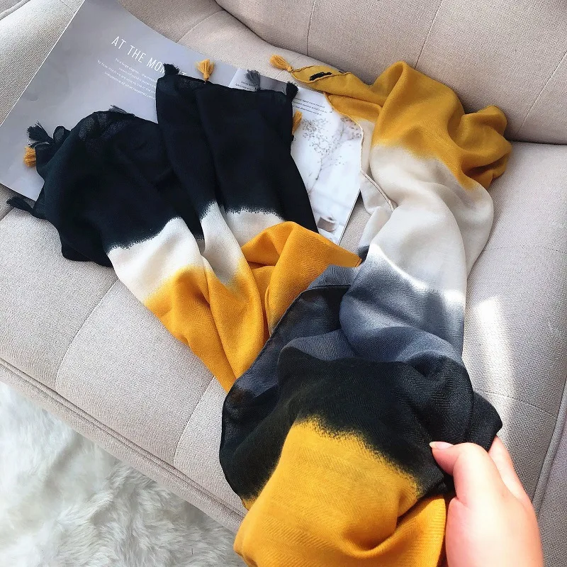 2020 Дамская мода обычный эффектом деграде (переход от темного к кисточками шаль из