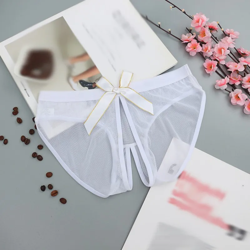 Женские кружевные трусики-стринги с вырезами и бантом | Женская одежда
