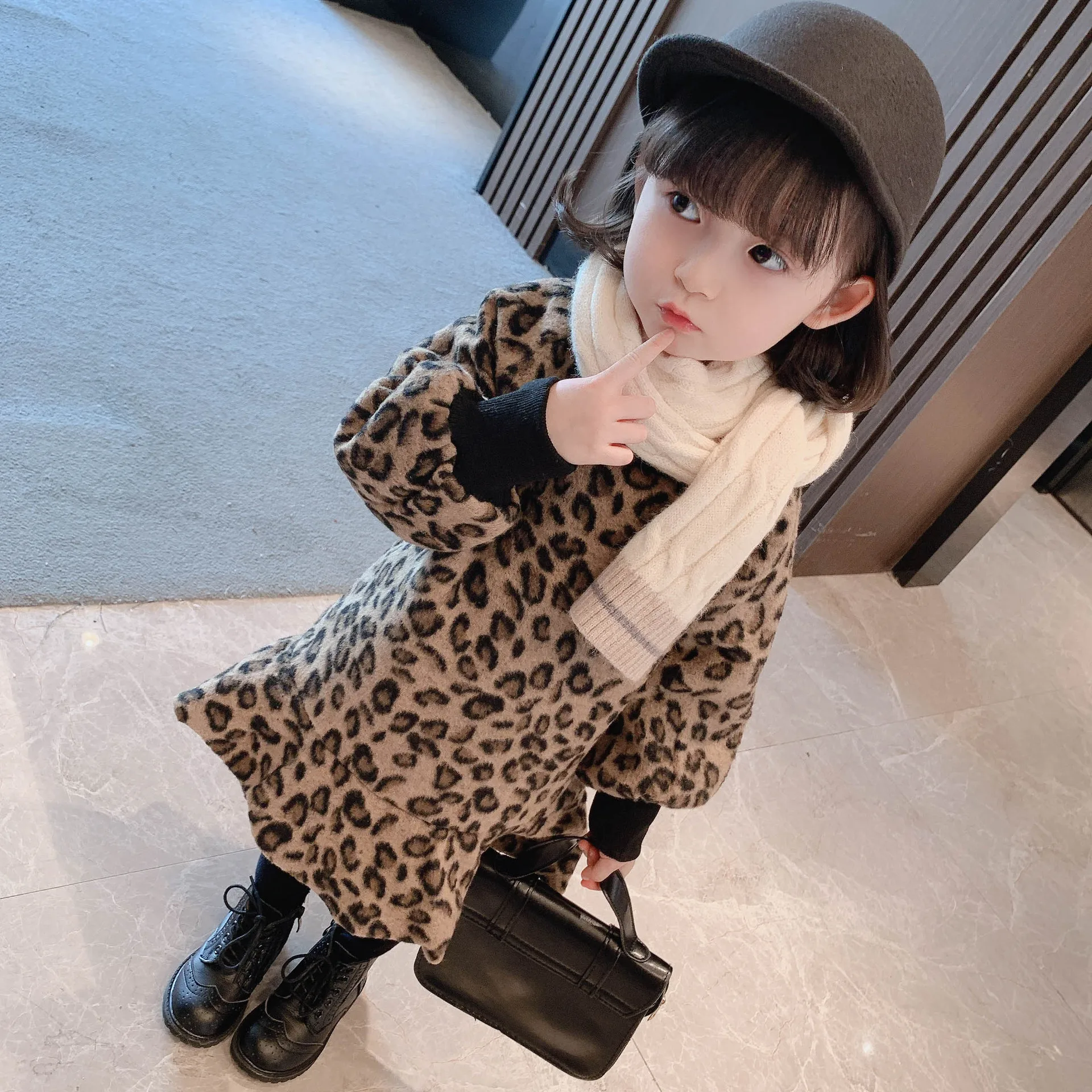 

Leopard Winter Warm Clothes Girls Sweater Kids Plus Velvet Toddler Teens Tops Thicken Children Cute High Quality Christmas Gift