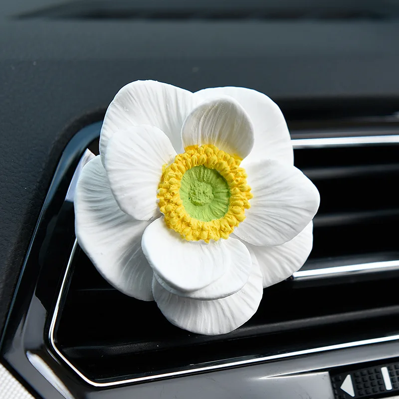 

Car Air Outlet Aromatherapy Ornaments Anemone Air Conditioner Interior Accessories Car Center Console Decoration