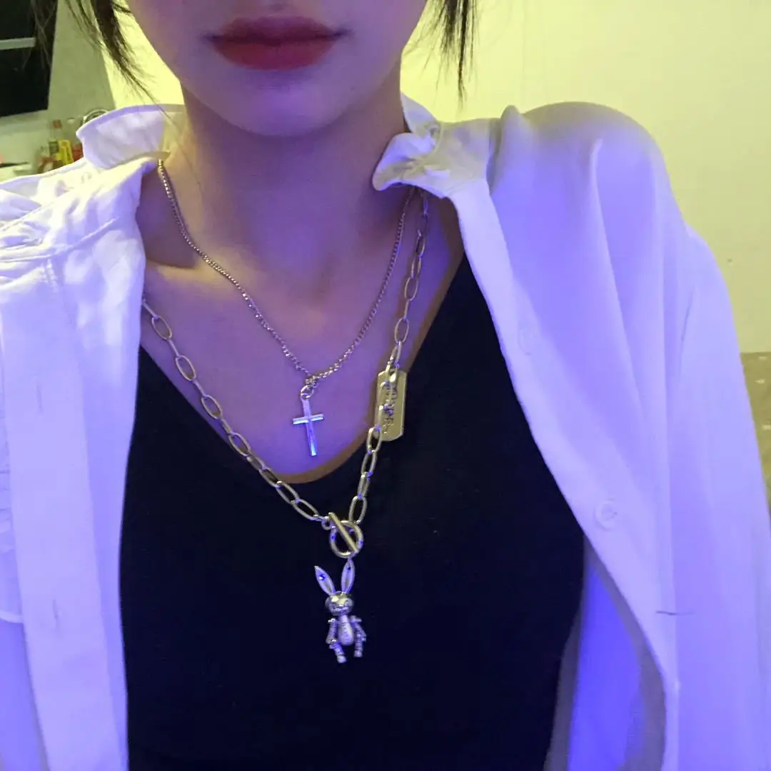 

Choker Hip-pop Stainless Steel Necklaces Twist Chain Rhinestone Clavicle Chain Cross Rabbit Multilayer Necklace For Women Girl's