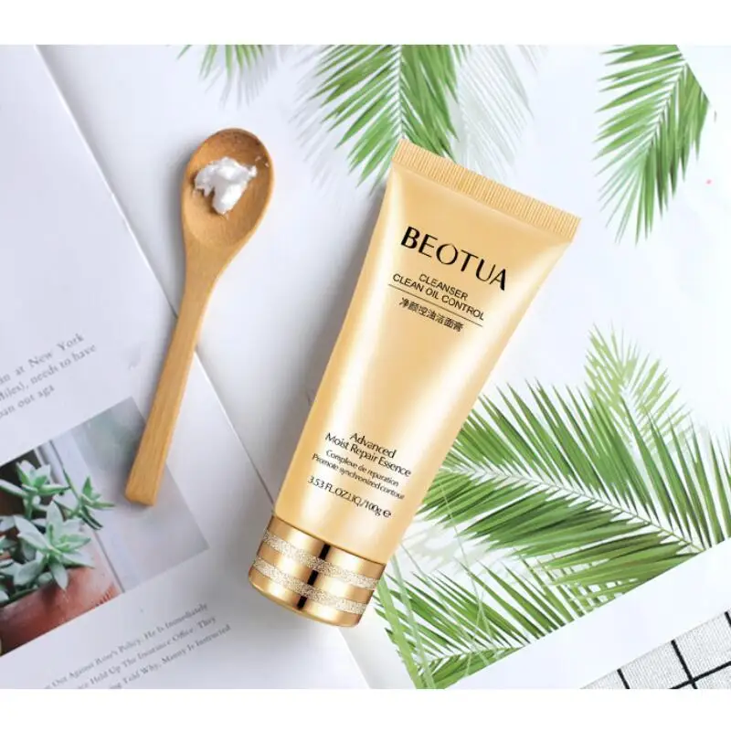 Очищающее средство для лица увлажнение контроль жирности мягкое моющее не