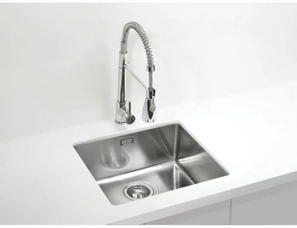 Мойка Kombino 40 SAT-90 450X400X200 в комплекте с сифоном 1102384