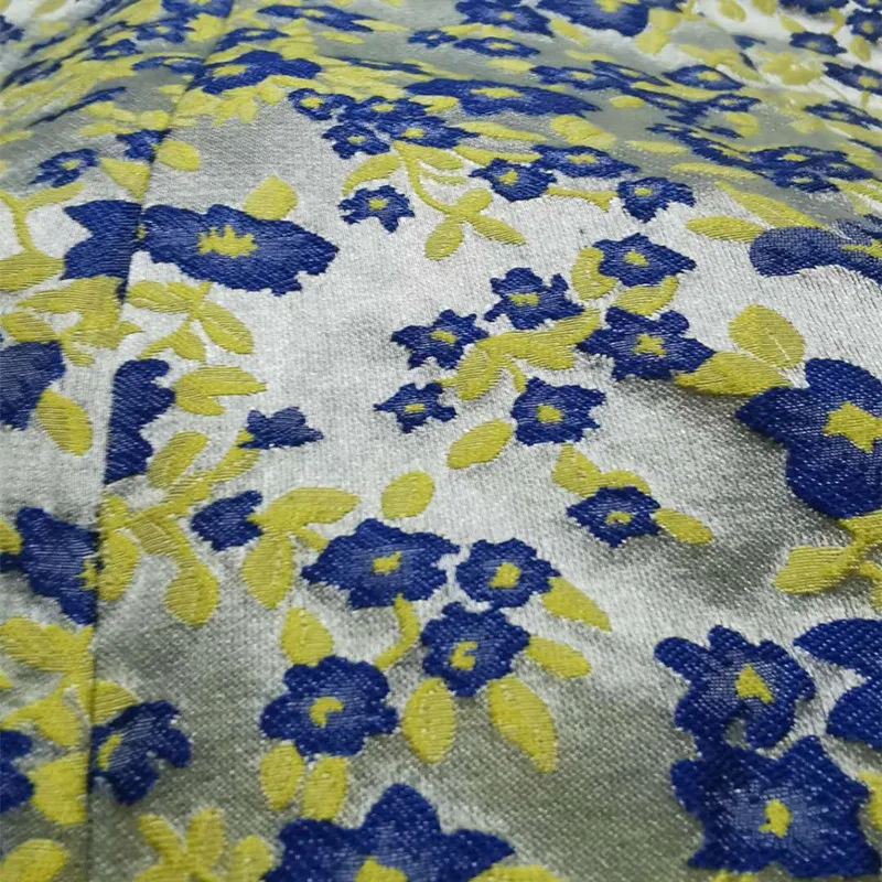 

French puff bubble sleeve jacquard cheongsam spring light mature Mori women's Department Platycodon grandiflorum small daisy