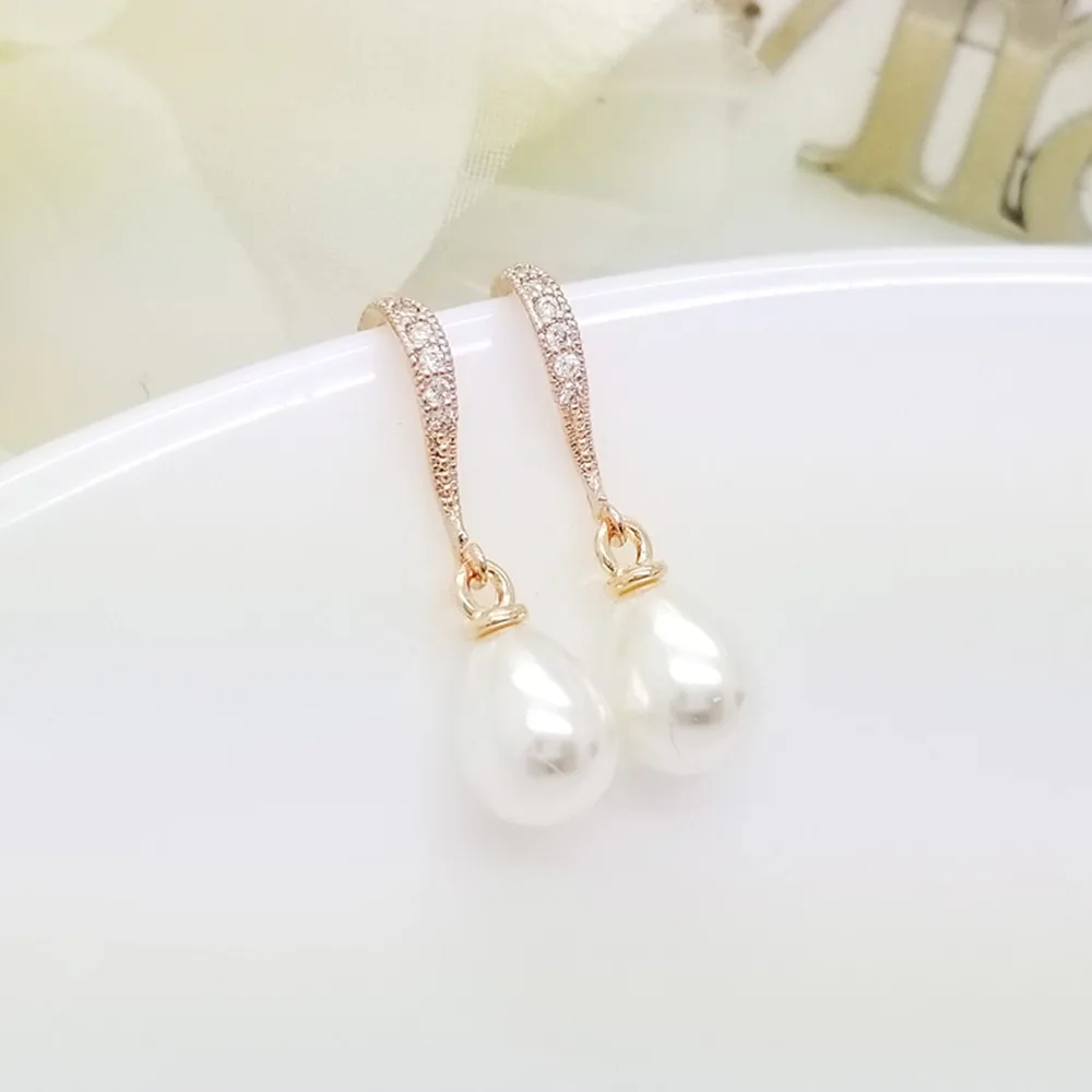 Серьги с кристаллами из фианита розовое золото каплевидные жемчужные серьги