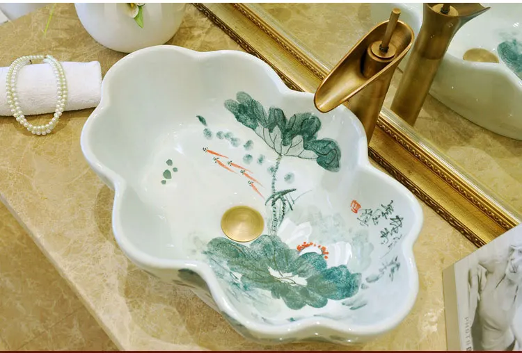 Овальный керамический столик в европейском стиле для ванной комнаты |