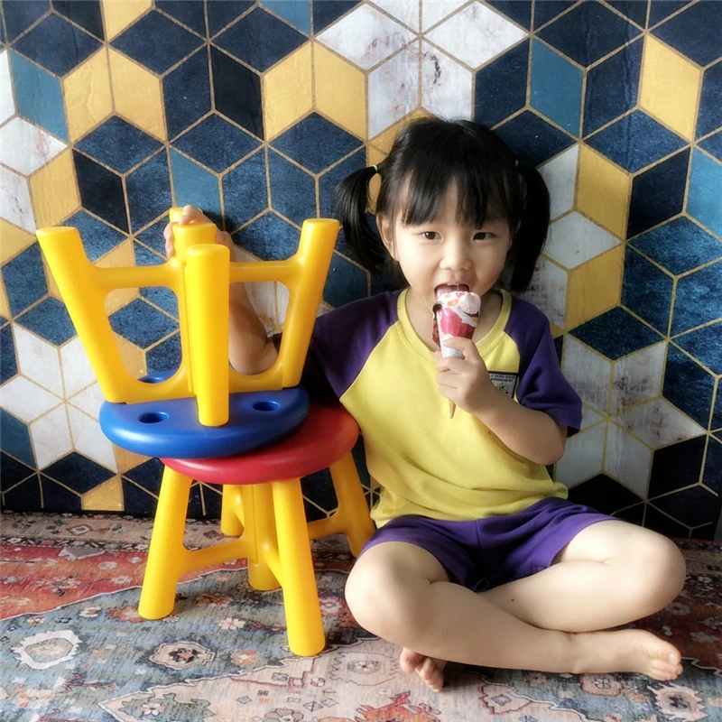 Лучшая цена детский пластиковый складной картон chari Детская скамейка стул для