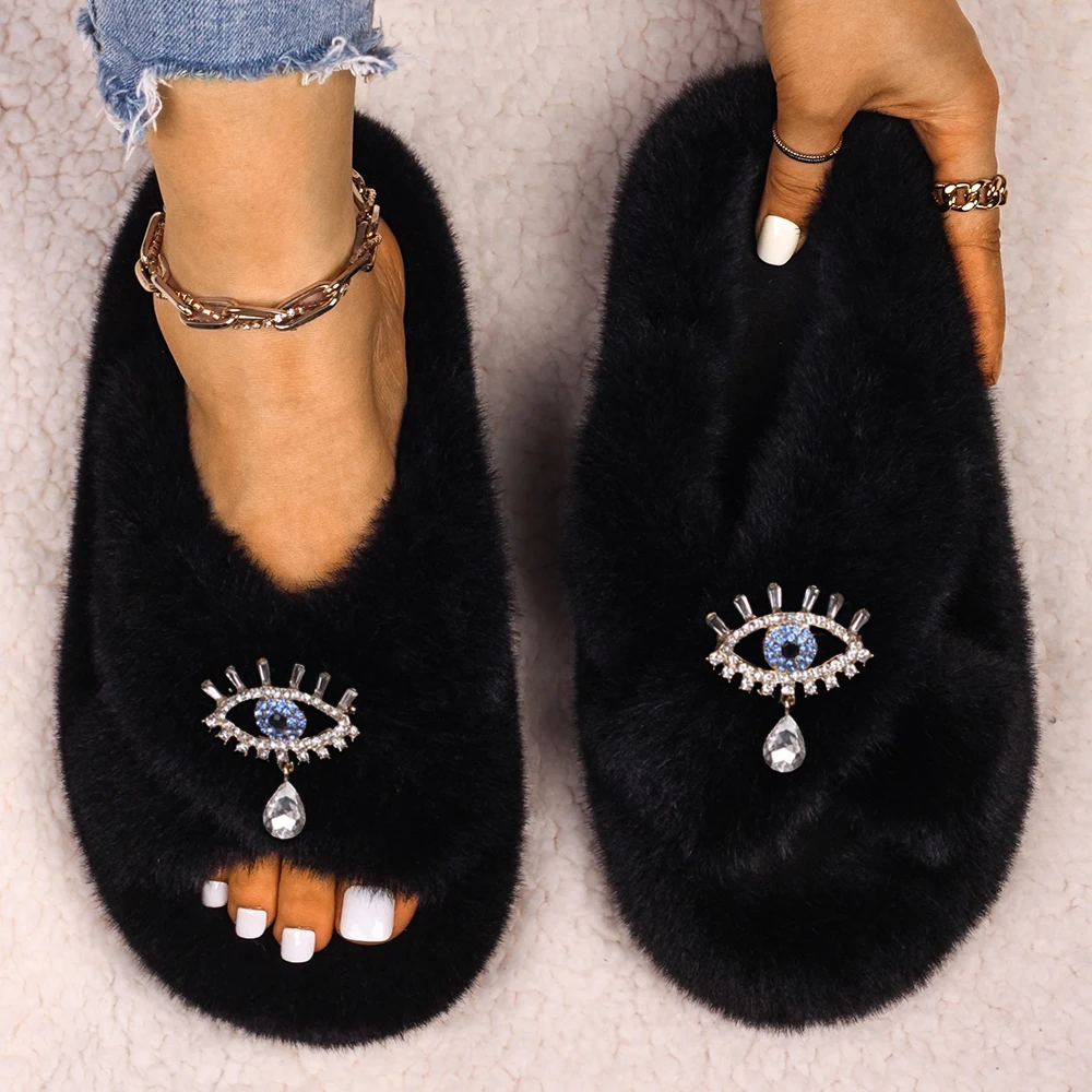 

Fluffy Flip Flops Women Bling Crystal Eye Faux Fur Slides Indoor Slippers Fashion Ladies Luxury Rhinestone Sandals Furry Shoes