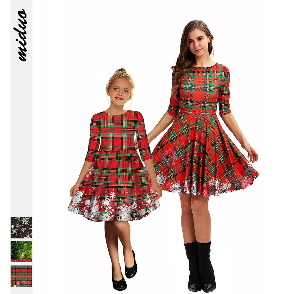 

Рождественский комплект с цифровым принтом для родителей и детей, платье-рубашка с коротким рукавом, модный костюм для матери и дочери