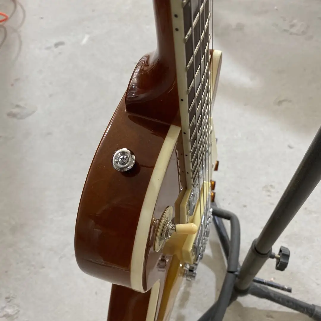 Стандартная электрическая гитара цвет табака Sunburst корпус из красного дерева