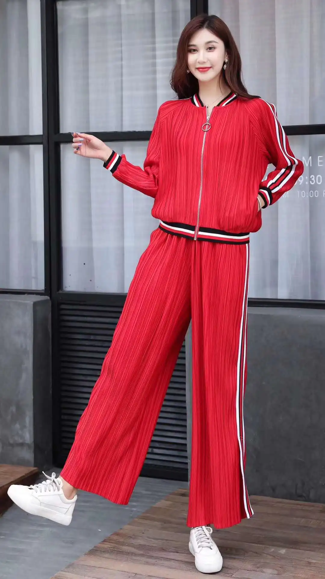 

HOT SELLING Miyake fold the clothes suit fold long sleeve zipper stand neck coat + Wide-leg pants stripe suit IN STOCK