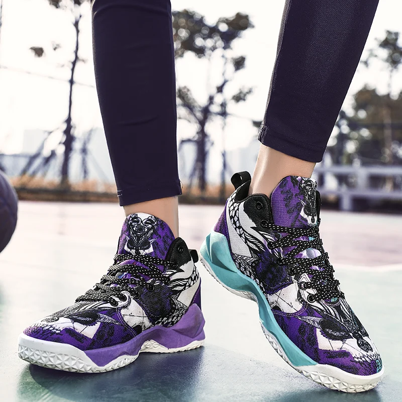 Мужская обувь с высоким берцем на нескользящей подошве воздухопроницаемая