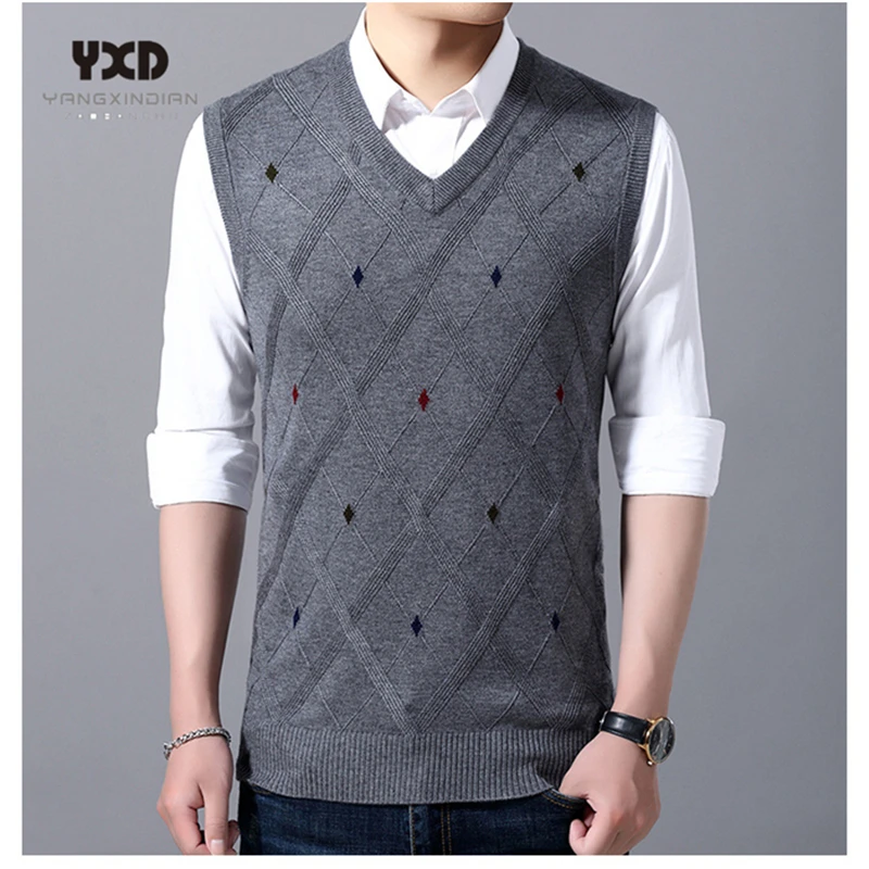 Men Clothes AutumnWinter Warm Wool Men Sweaters Slim V-Neck Sleeveless Sweater Vest Mens jumpes Pull Homme Jersey Hombre свитер