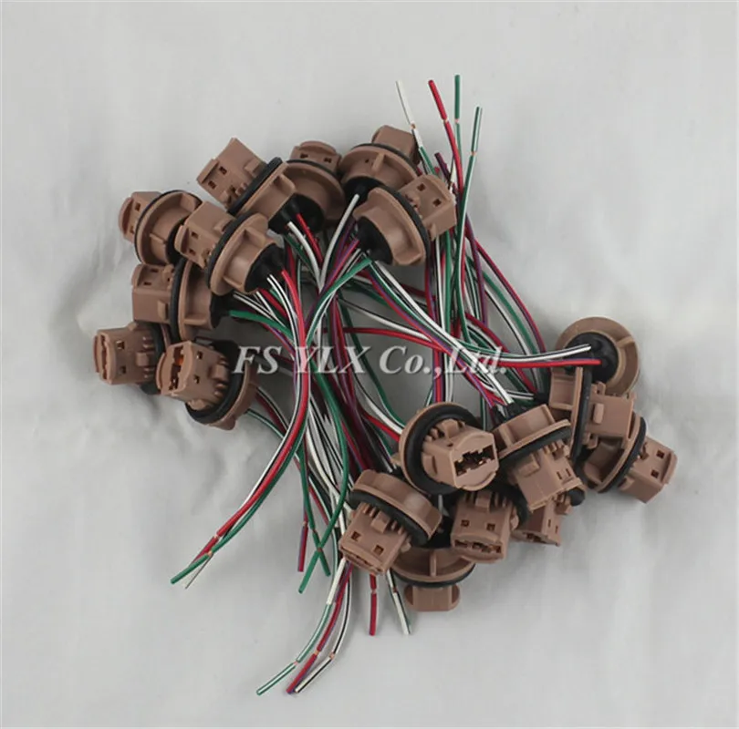 Адаптер для гнезда автомобильного светодиодного поворотного сигнала 7443 T20|harness