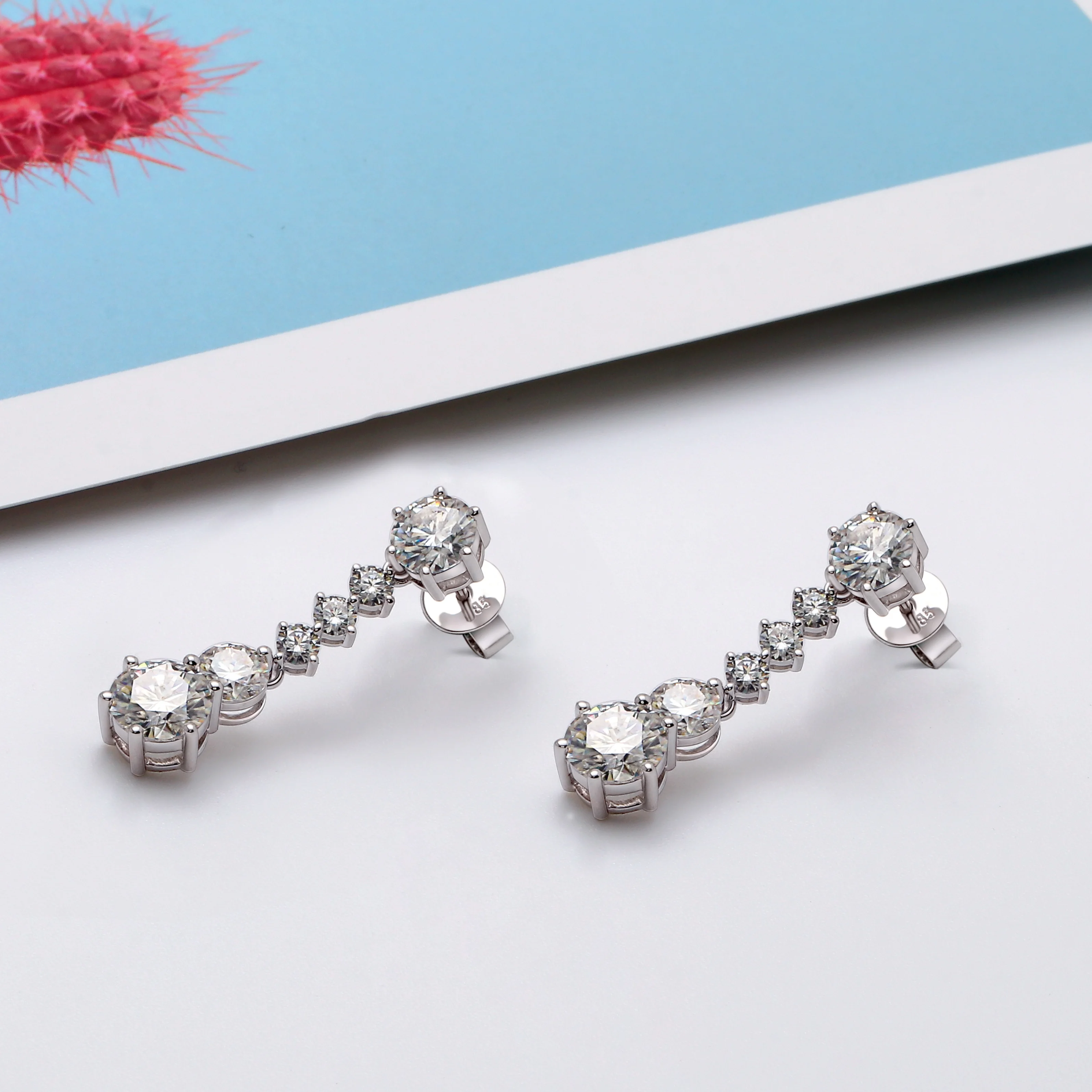 Женские серьги подвески с муассанитом под Белое золото 14 к|drop earrings|earrings 18kearring 18k