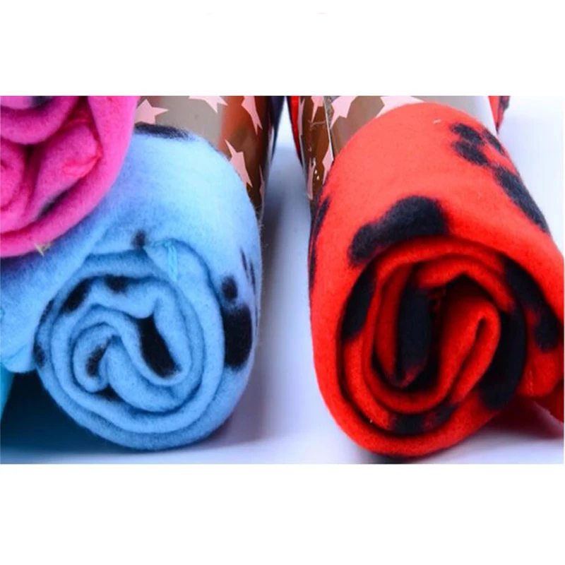 Фланелевый милый лежак с принтом лап для щенков мягкое одеяло маленьких собак