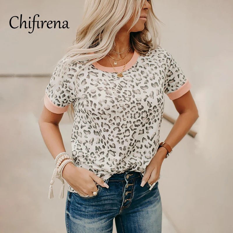

Chifirena Plus Size Summer Leopard T-shirt Women 2021 O Neck Short Sleeve Top Casual Pullovers Tees Leisure Loose T Shirts Woman