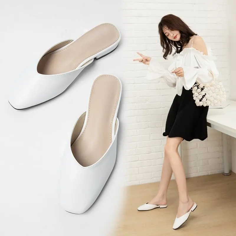 

2021 Women Square Toe Slippers Low Heel Outdoor Ladies Flat Slides Luxury Brand Mules Shoes Women Casual Loafer Summer Slippers