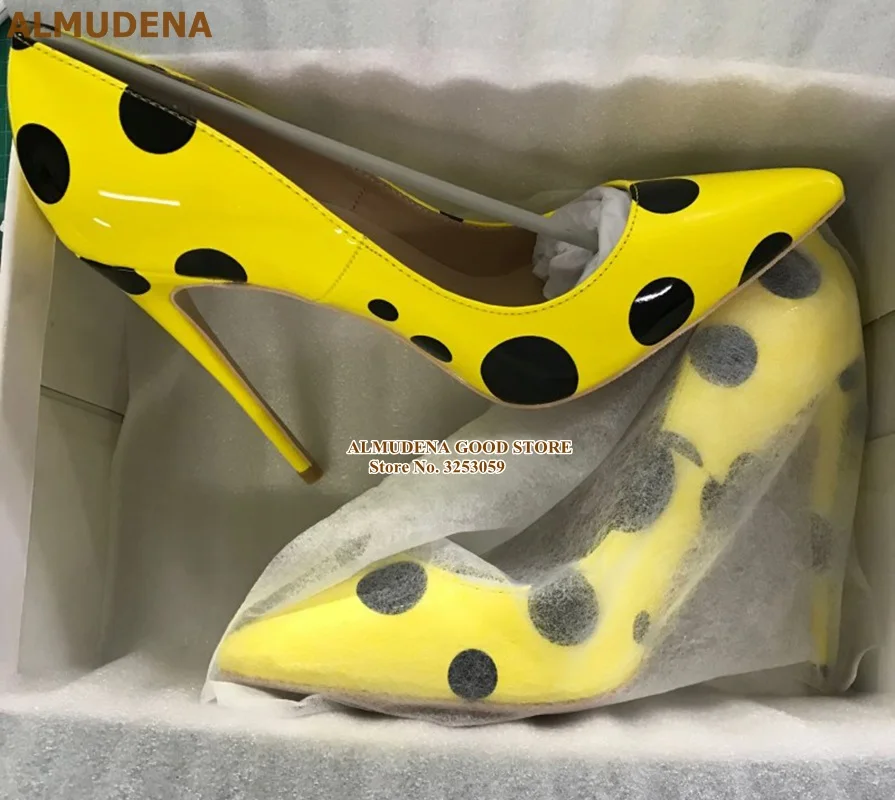 Туфли-лодочки на высоком каблуке 12 см с заостренным носком белые красные желтые в