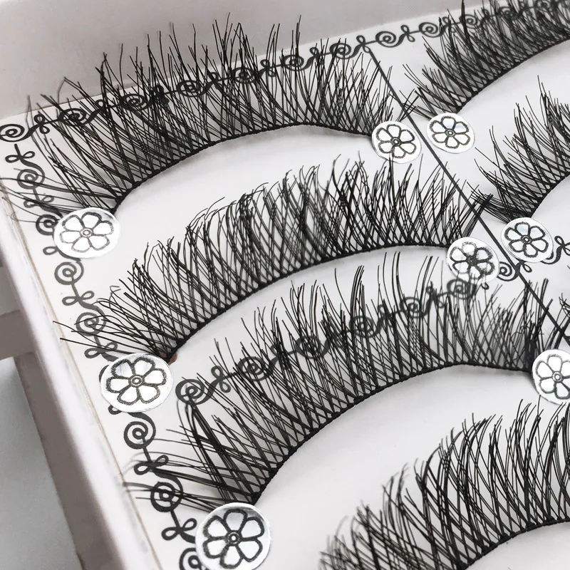 

10 Pairs False Eyelashes Curled Short Lashes Natural Soft Synthetic Hair Eyelash Cilia Bundles Bunches for Eyelashes Make Up