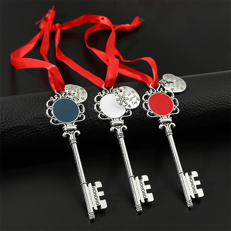 

Creative Snowflake Ribbon Magic Key Christmas Keychain Santa Claus Christmas Tree Pendant Necklace Women Keychain Cute Bag Charm