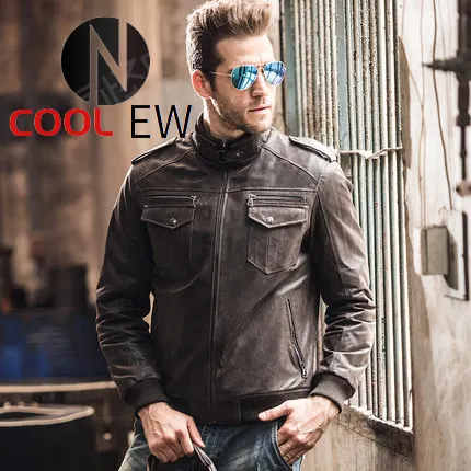 Мужская короткая мотоциклетная куртка черная винтажная приталенная из