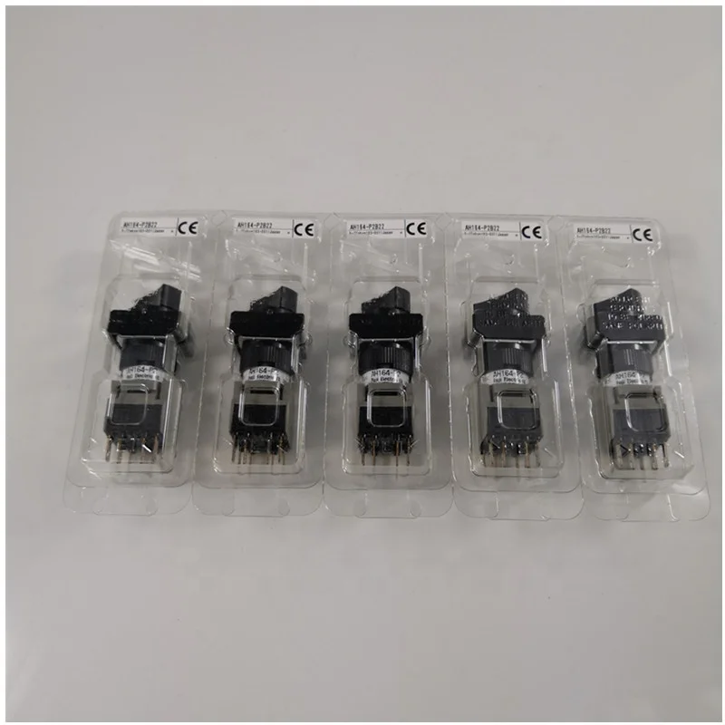 

NEW AND ORIGINAL FUJI Selector Switch AH164 Series AH164-P2B22