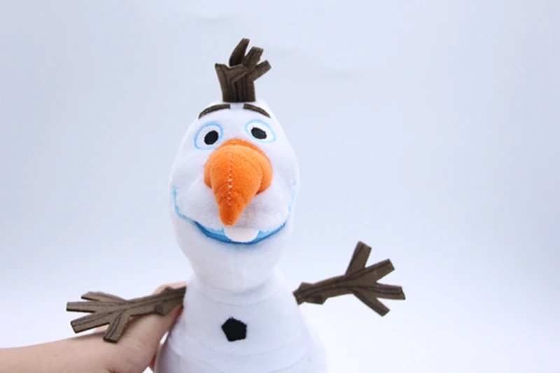 

20cm Cartoon Cute Kawaii Little Snowman Olaf Furry Soft Cotton plush figure puppet Toys