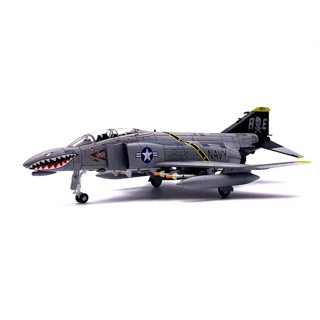 Airplane F-4 Ghost Pirate Flag Squadron Independent Carrier United Captain F4C fighter model Aircraft 1