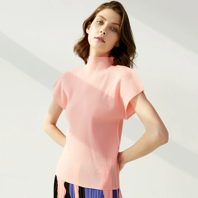 2021 Summer Miyake pleated simple stranger things tshirt tumblr holographic female vest aesthetic clothes 5250 | Женская одежда