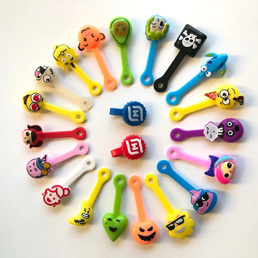 

50pcs Scrapers 2 Whole Collection Cartoon DIY Toys For Children From Magnit Clips Random
