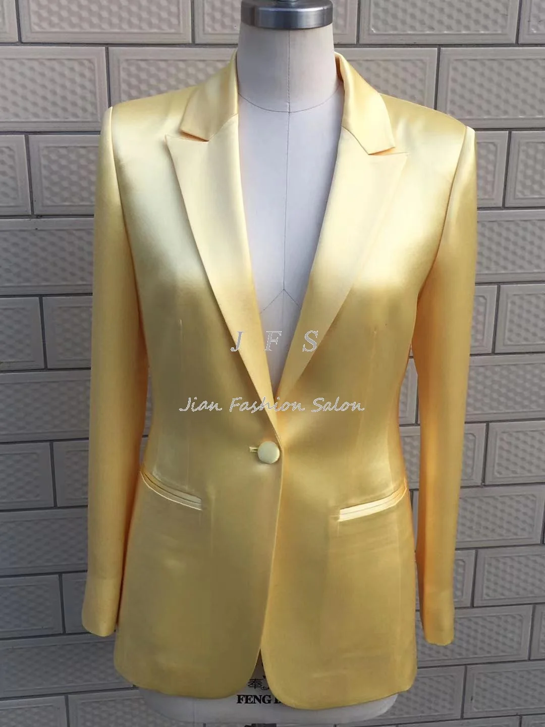 Женские 100% натурального шелка сатиновый блейзер с длинным рукавом Роскошный