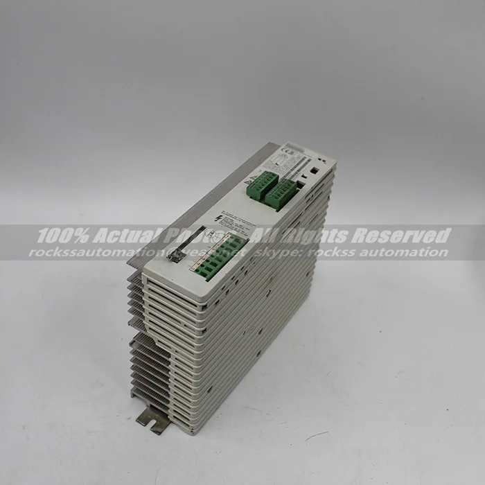 

Сервоинвертор EVF8213-E б/у 100% протестирован с бесплатным DHL