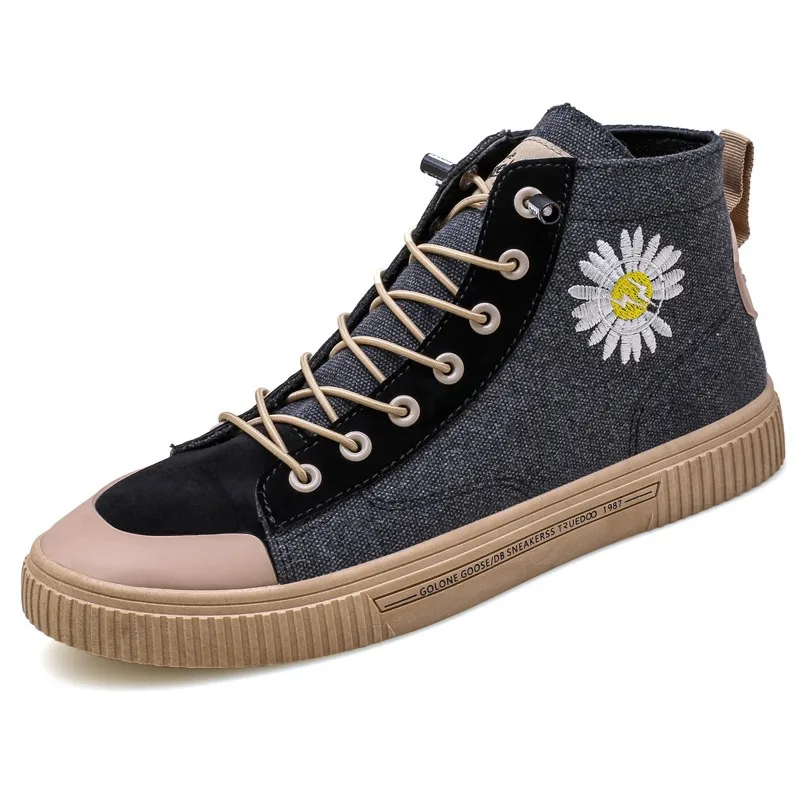 

Men's Skateboarding Shoes Sports Shoes Breathable Small Wrinkle Chrysanthemum Walking Shoes High Top Sneakers Casual Sneakers